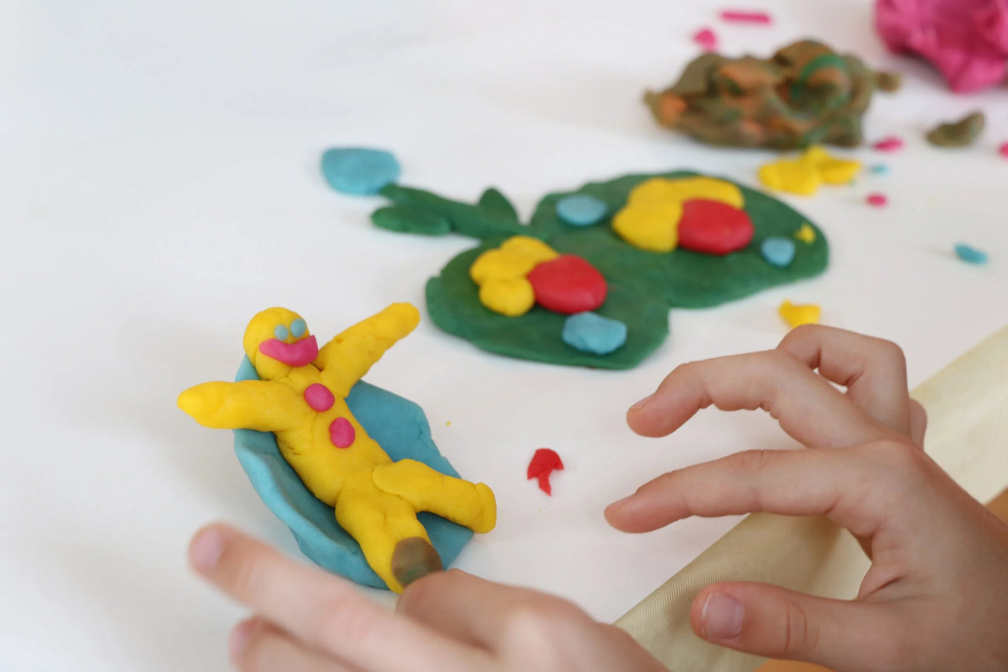 Coffret 4 pots pâte à modeler naturelle & vegan “Yuki”