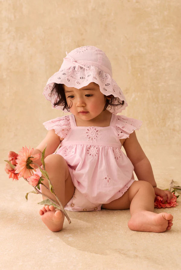 Barboteuse Salome - Pink Schiffli